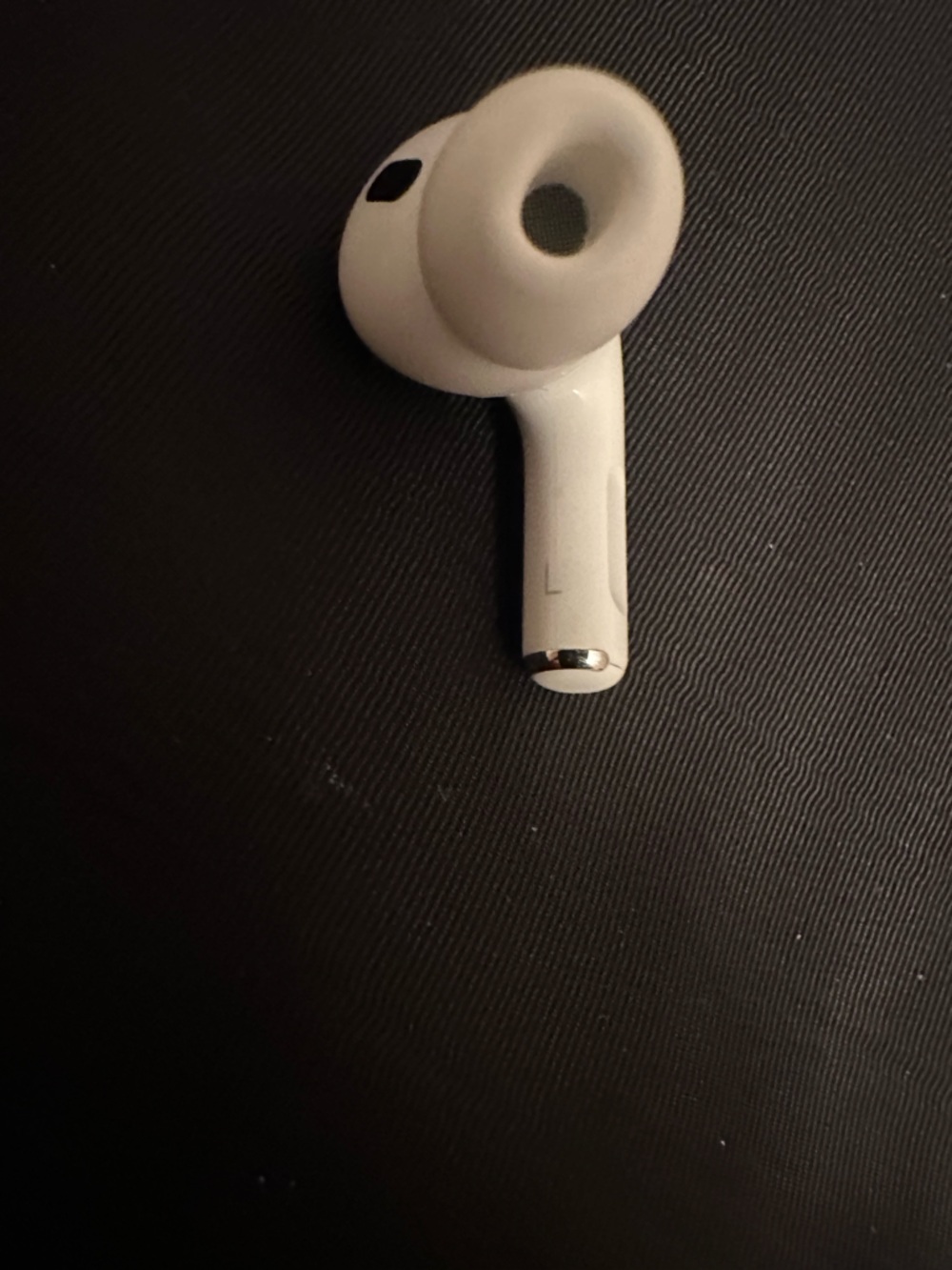 AirPods Pro 2 Left Ear ONLY - Picture 4 of 9